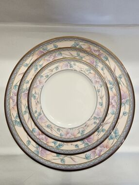 3 Pc Vintage "Embassy Suite" by Noritake